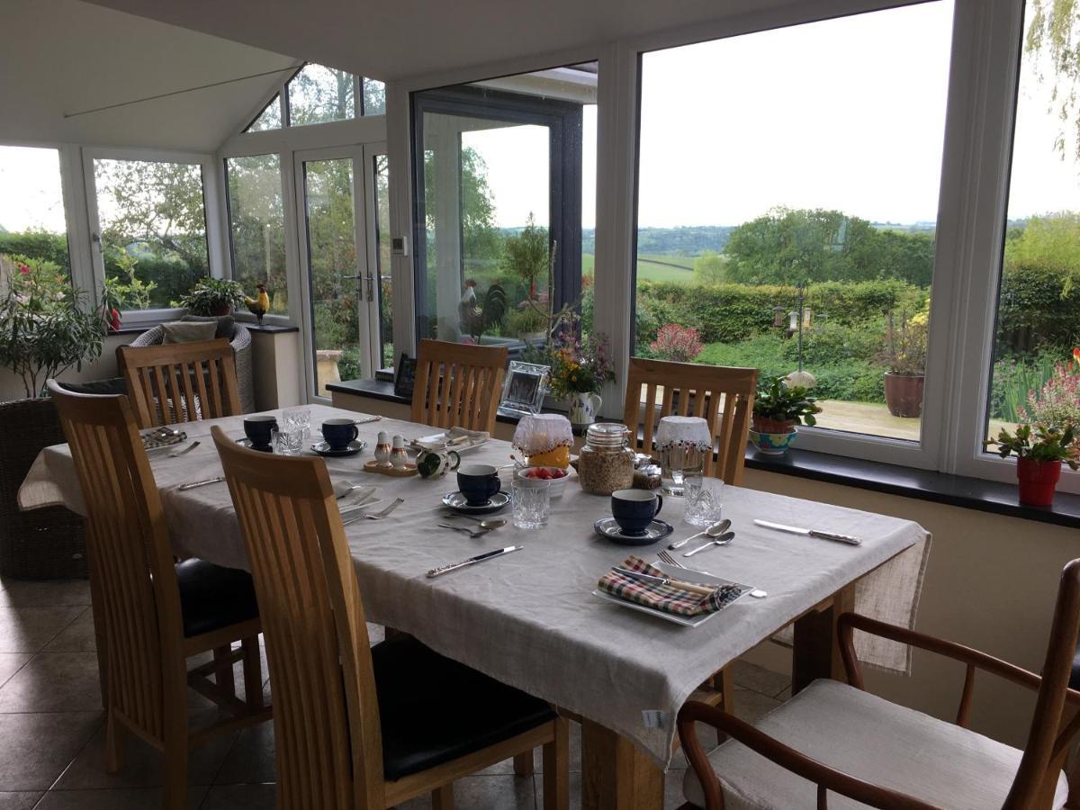 East Hillerton House Guest House Crediton Exterior photo